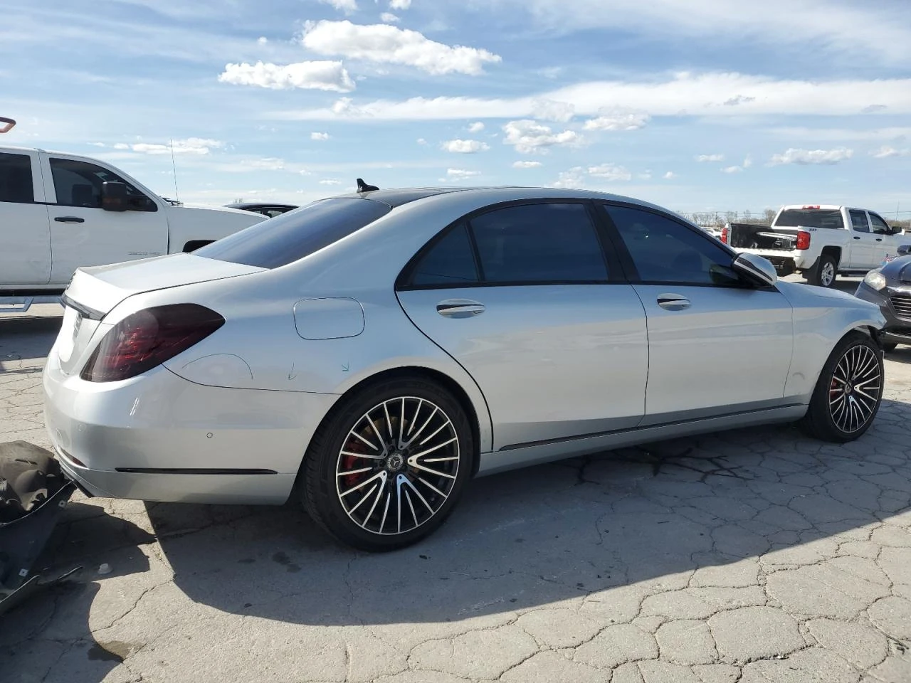 Mercedes-Benz S 550 360* Maсаж* Подгрев* Обдухване* Burmester - изображение 3