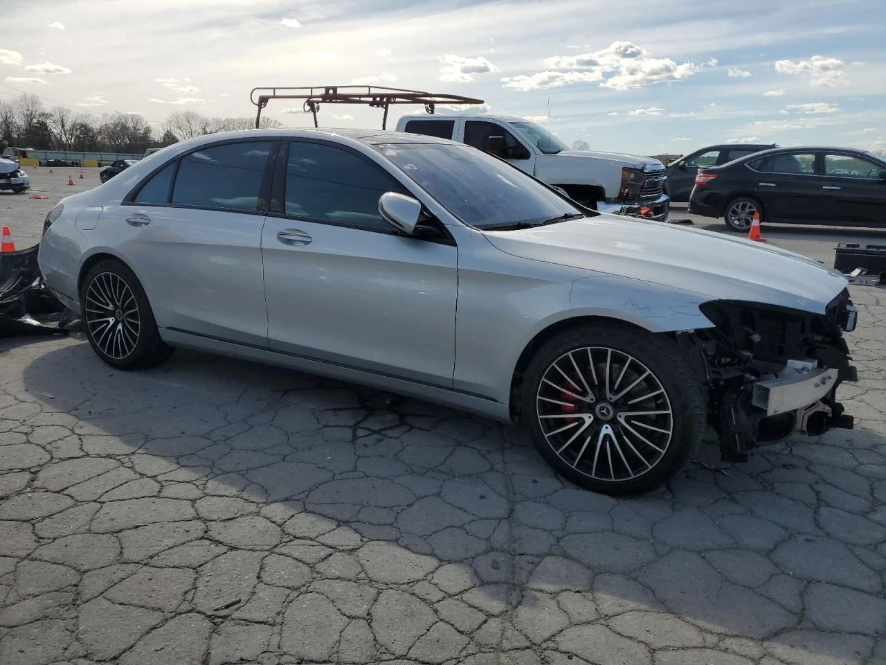 Mercedes-Benz S 550 360* Maсаж* Подгрев* Обдухване* Burmester - изображение 4
