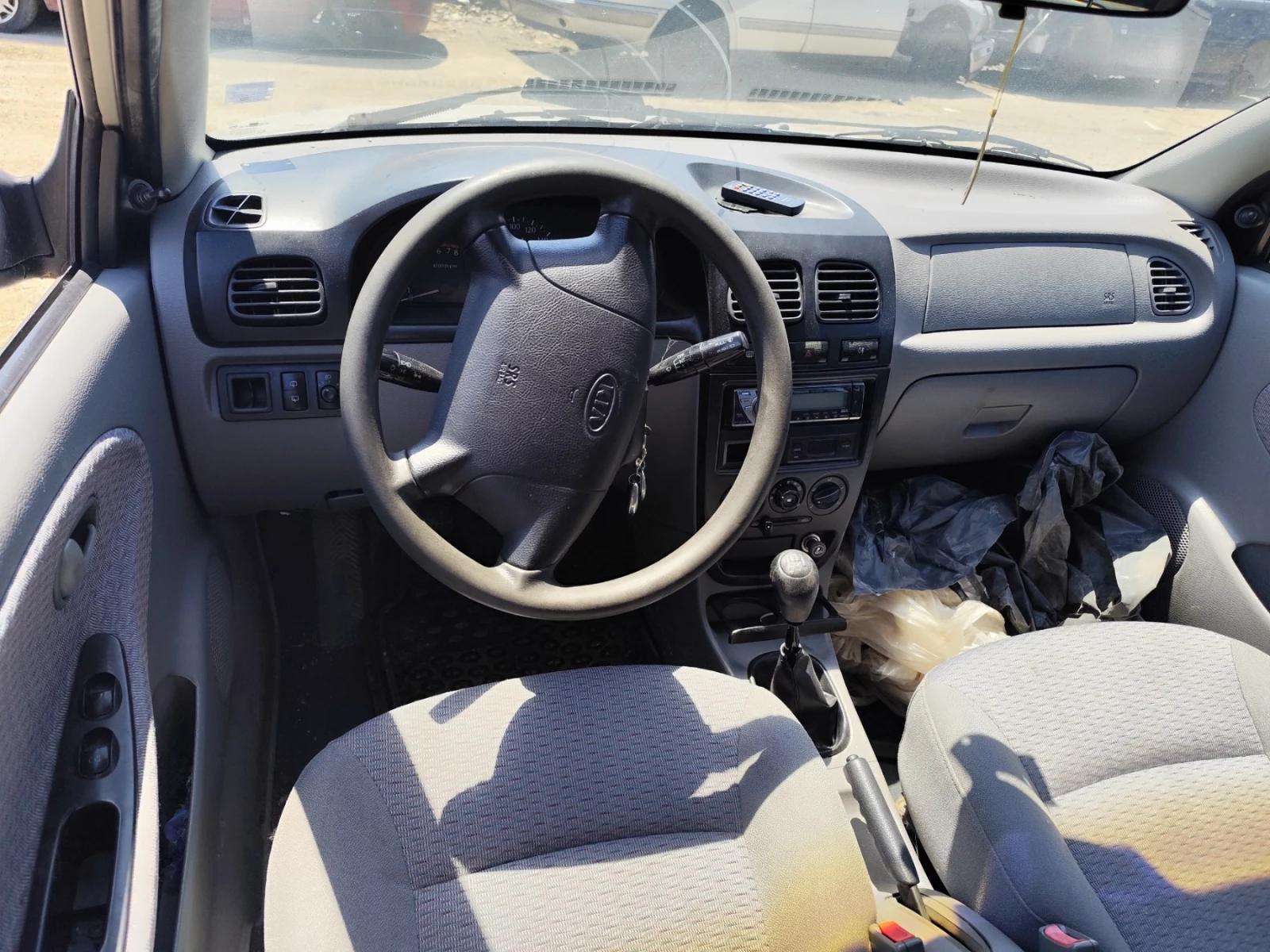 Kia Rio 1.4 - изображение 6