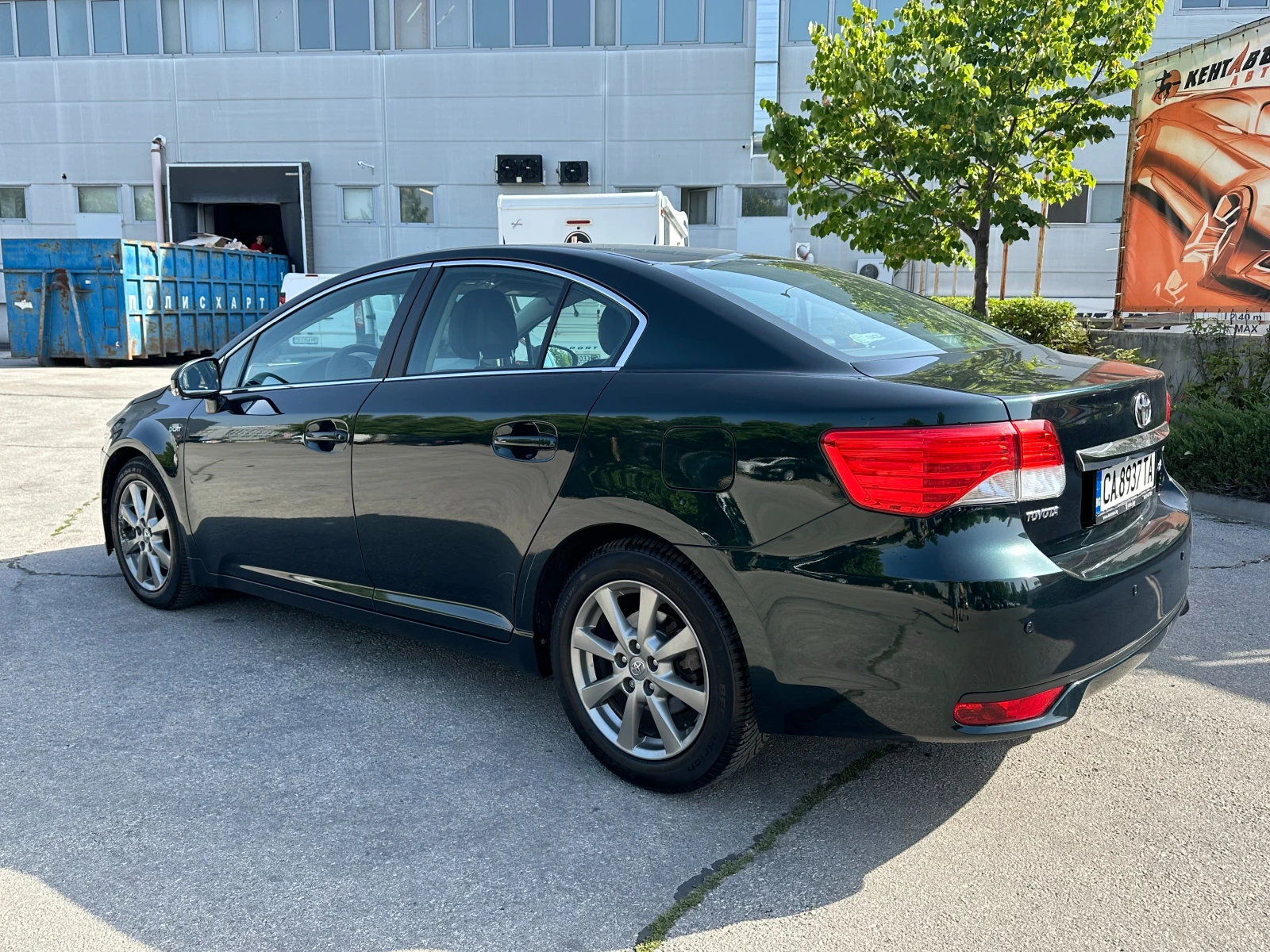 Toyota Avensis 2.2D 150кс Автомат - изображение 3