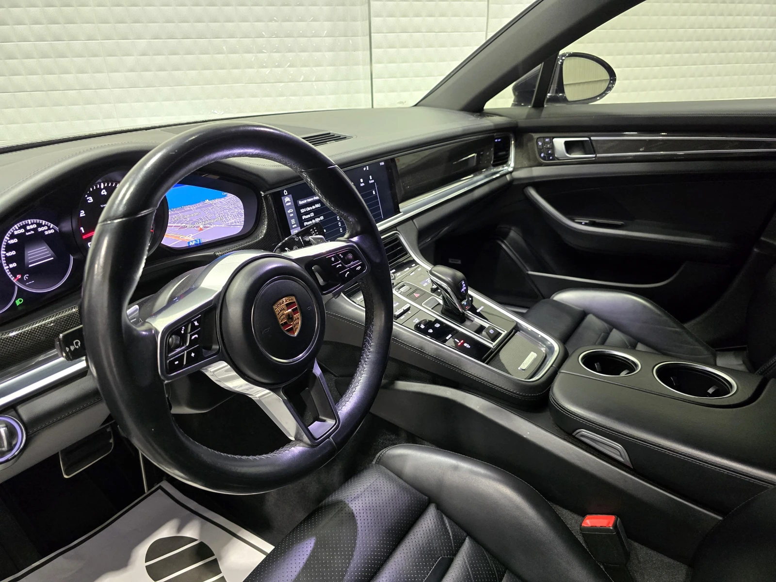 Porsche Panamera 4s - изображение 2