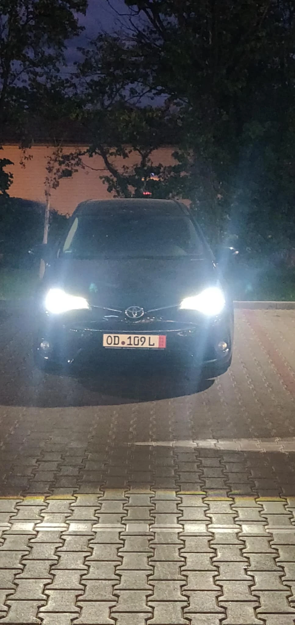 Toyota Avensis  - изображение 3