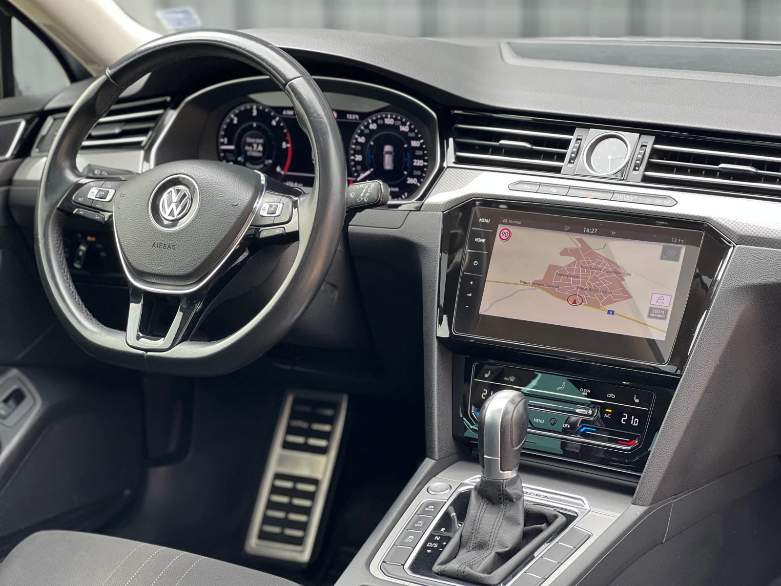 VW Passat ALLTRACK | Mobile.bg   12