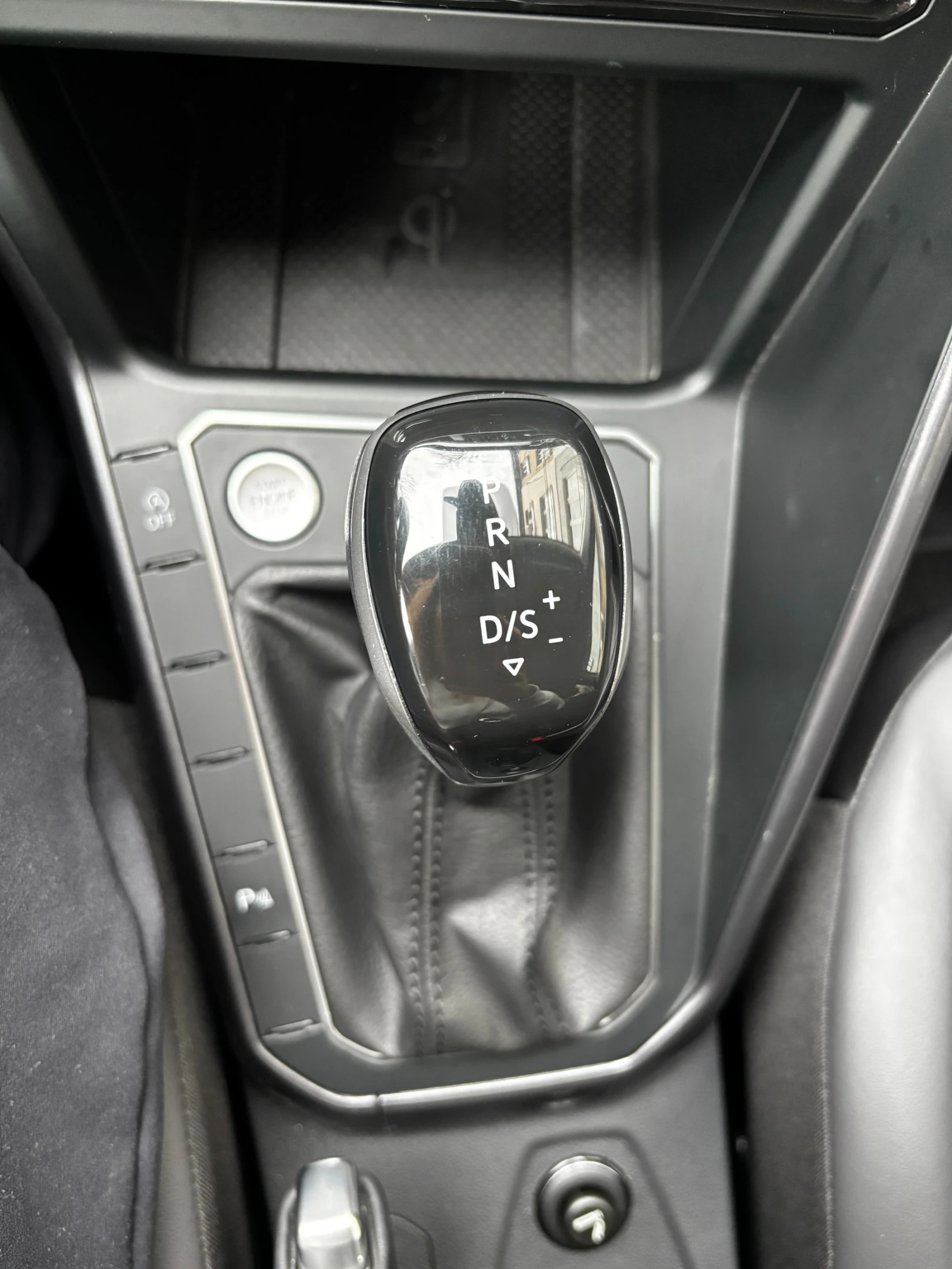 VW Taigo Style 1.0 Ascot Grey | Mobile.bg   7