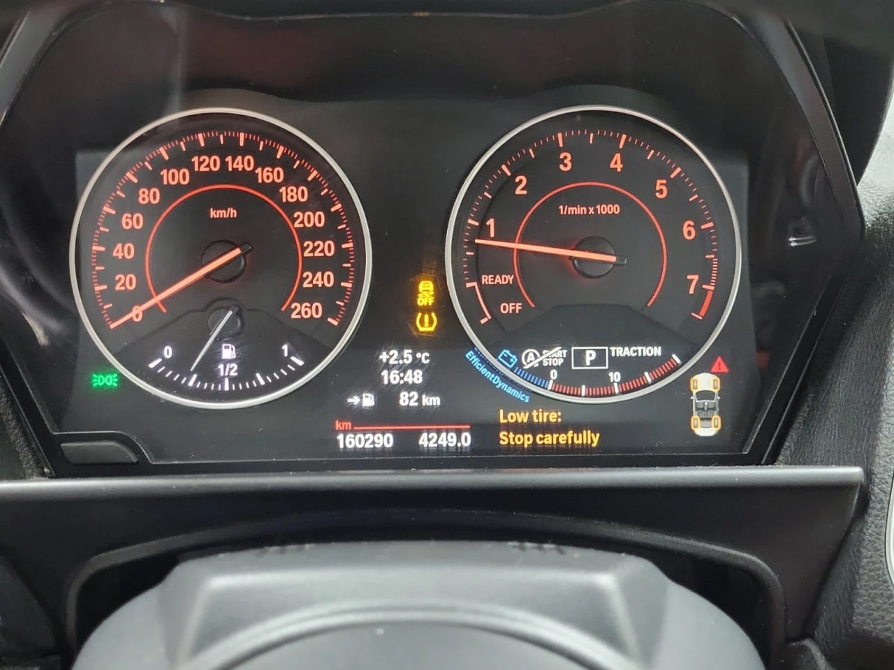 BMW 235 * АВТО КРЕДИТ* ЦЕНА ДО БГ * Сервизна история *  - изображение 10