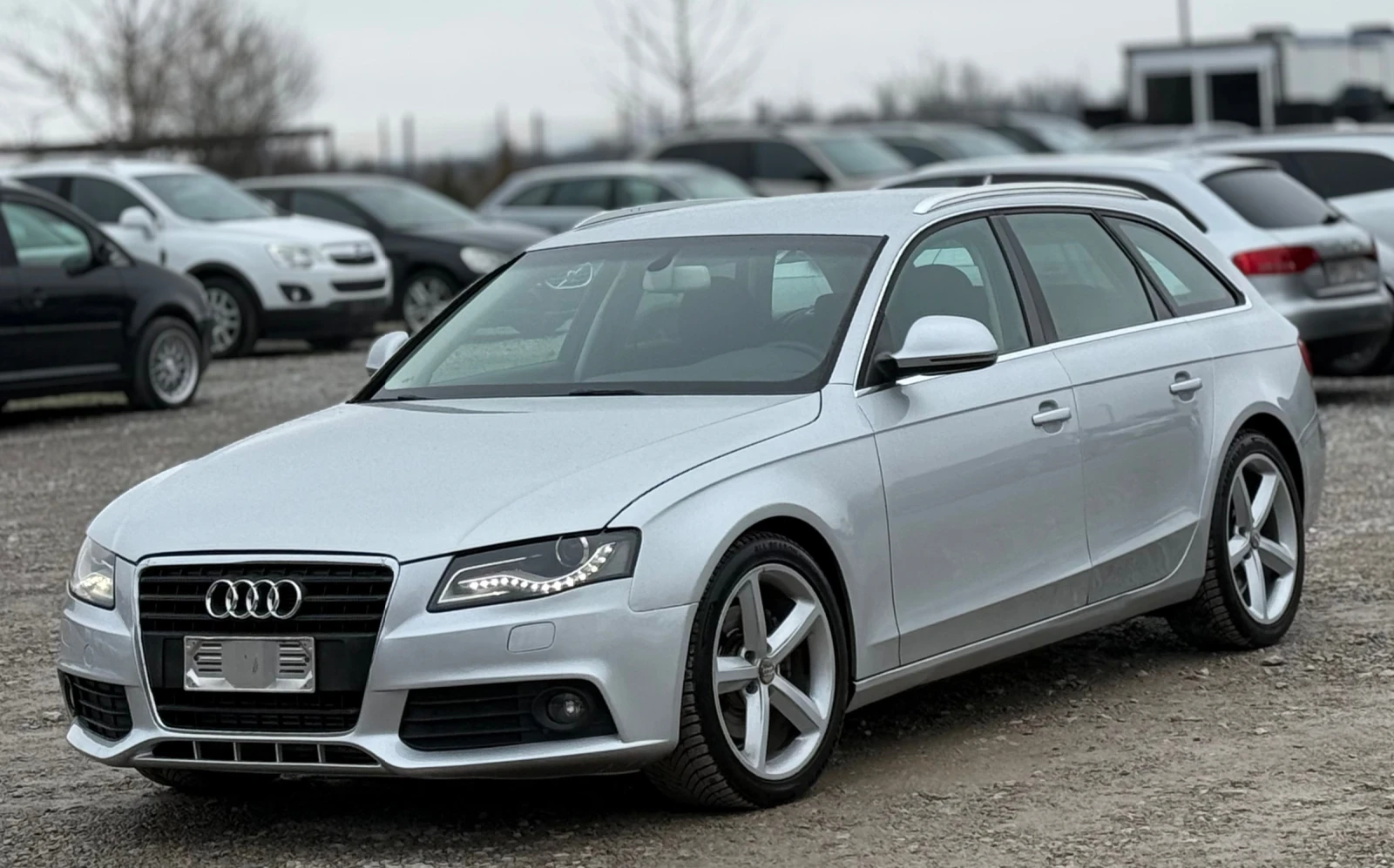 Audi A4 2.0TDi 143к.с * Навигация* * Ксенон* * ИТАЛИЯ*  - изображение 3