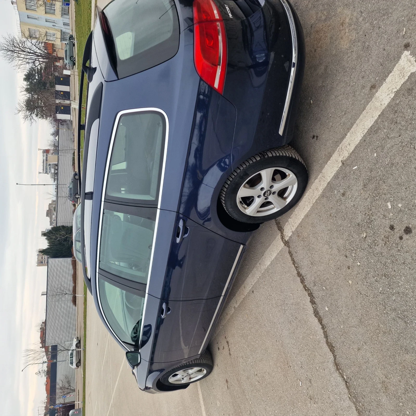 VW Passat  - изображение 4