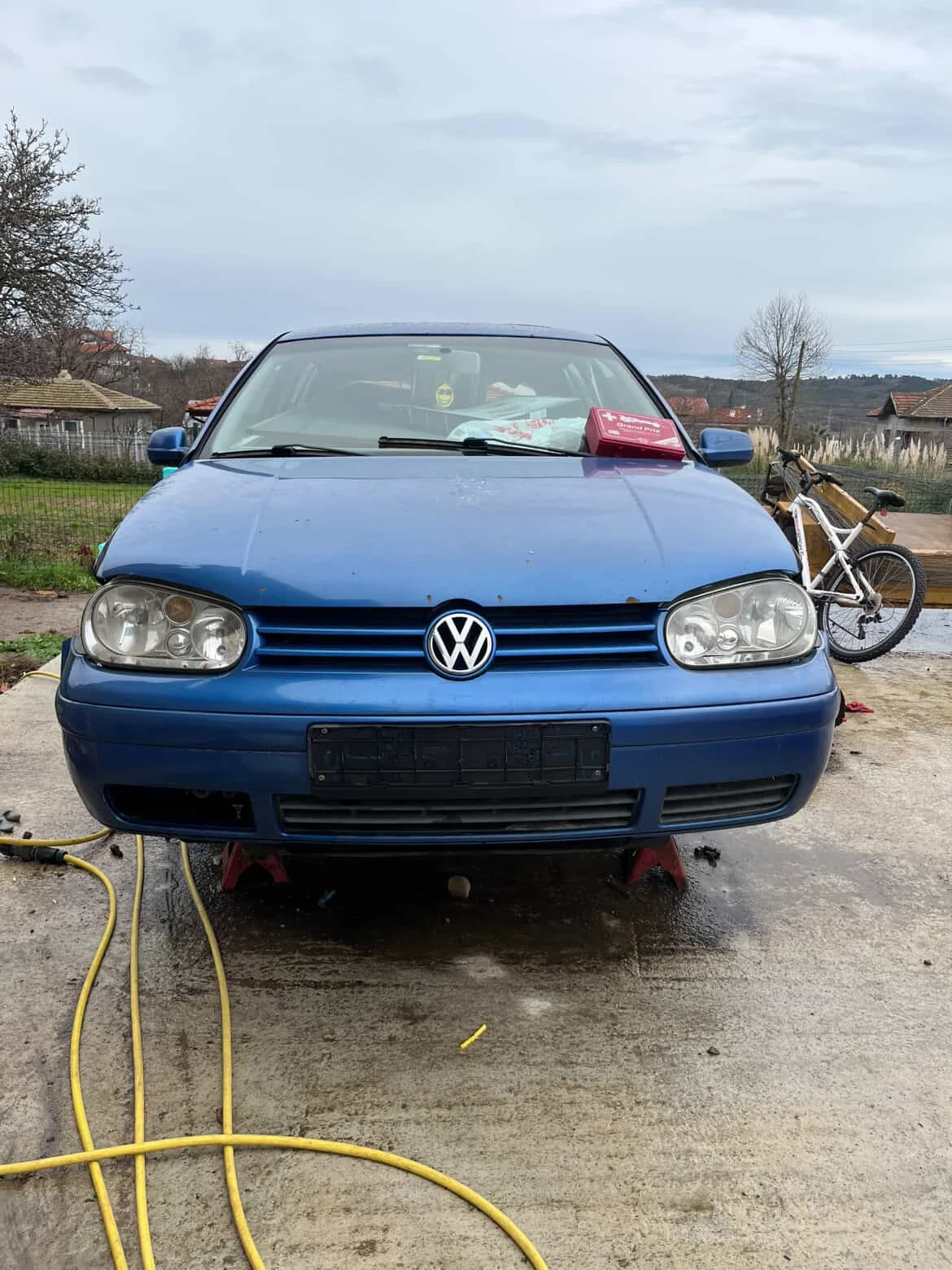 VW Golf 1.9 TDI, снимка 2 - Автомобили и джипове - 53726768