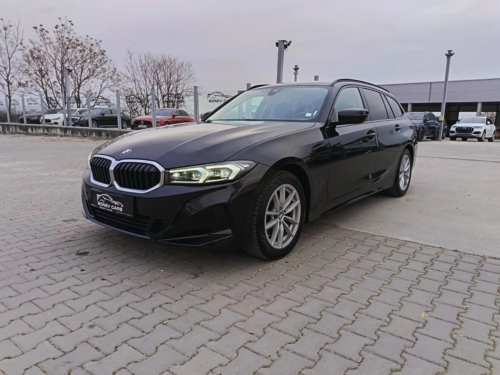 BMW 318 i* ГАРАНЦИОНЕН HEAD UP FULL LED* 