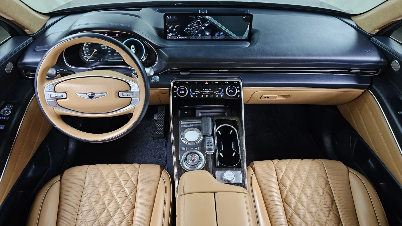 Genesis GV80 3.5T/AWD/Пълна сервизна история !!!, снимка 8 - Автомобили и джипове - 53986691