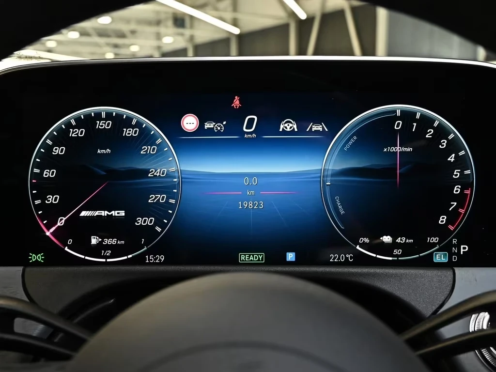 Mercedes-Benz E 53 AMG AMG / 4 MATIC+ / 360 / DISTRONIC, снимка 10 - Автомобили и джипове - 54779672