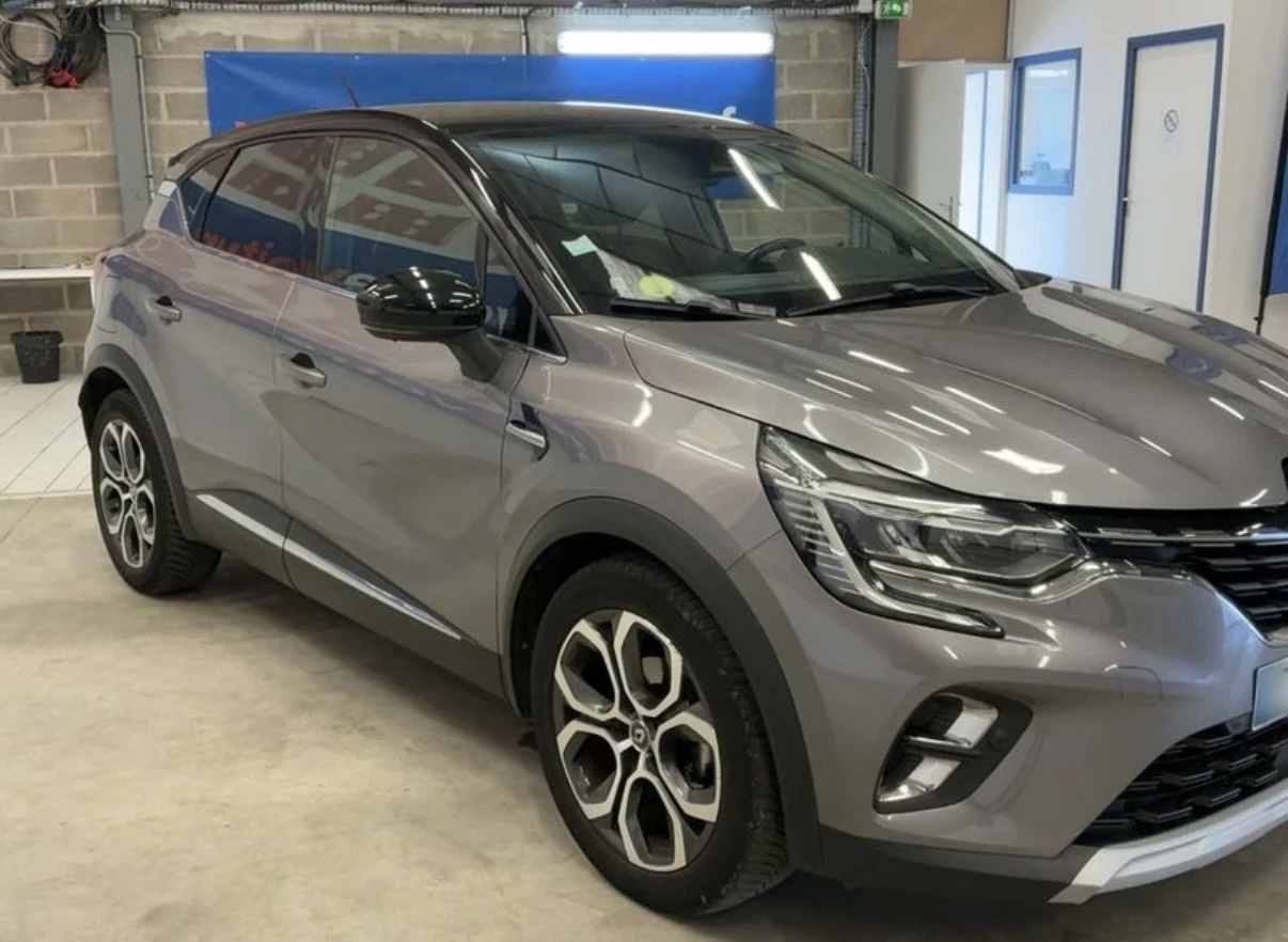 Renault Captur 1.5 BLUE DCi Intens LED* Digital Cockpit* , снимка 3 - Автомобили и джипове - 54824409