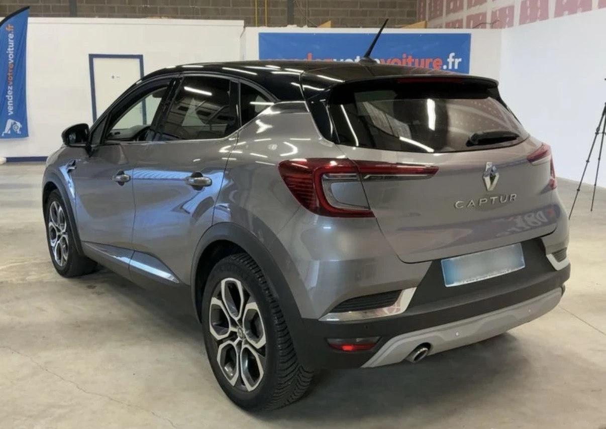 Renault Captur 1.5 BLUE DCi Intens LED* Digital Cockpit* , снимка 10 - Автомобили и джипове - 54824409