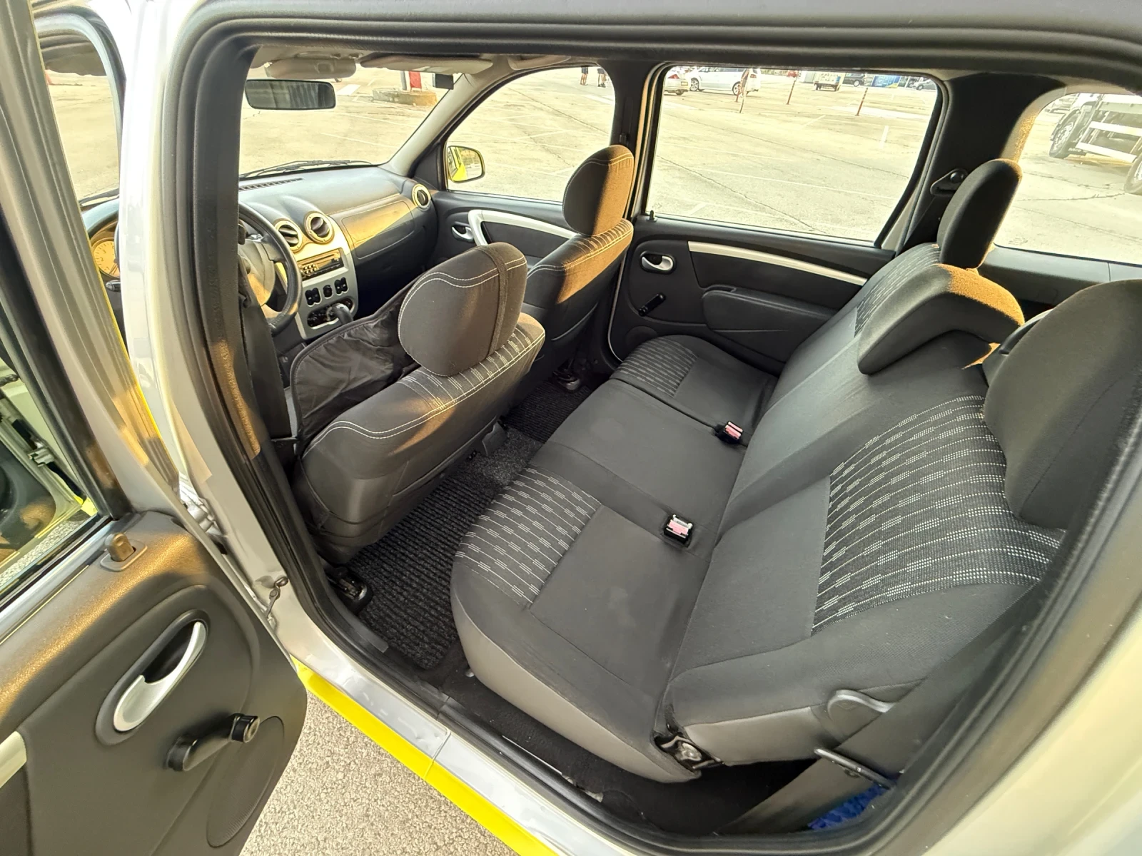 Dacia Logan 1.6  | Mobile.bg � ����������� 10