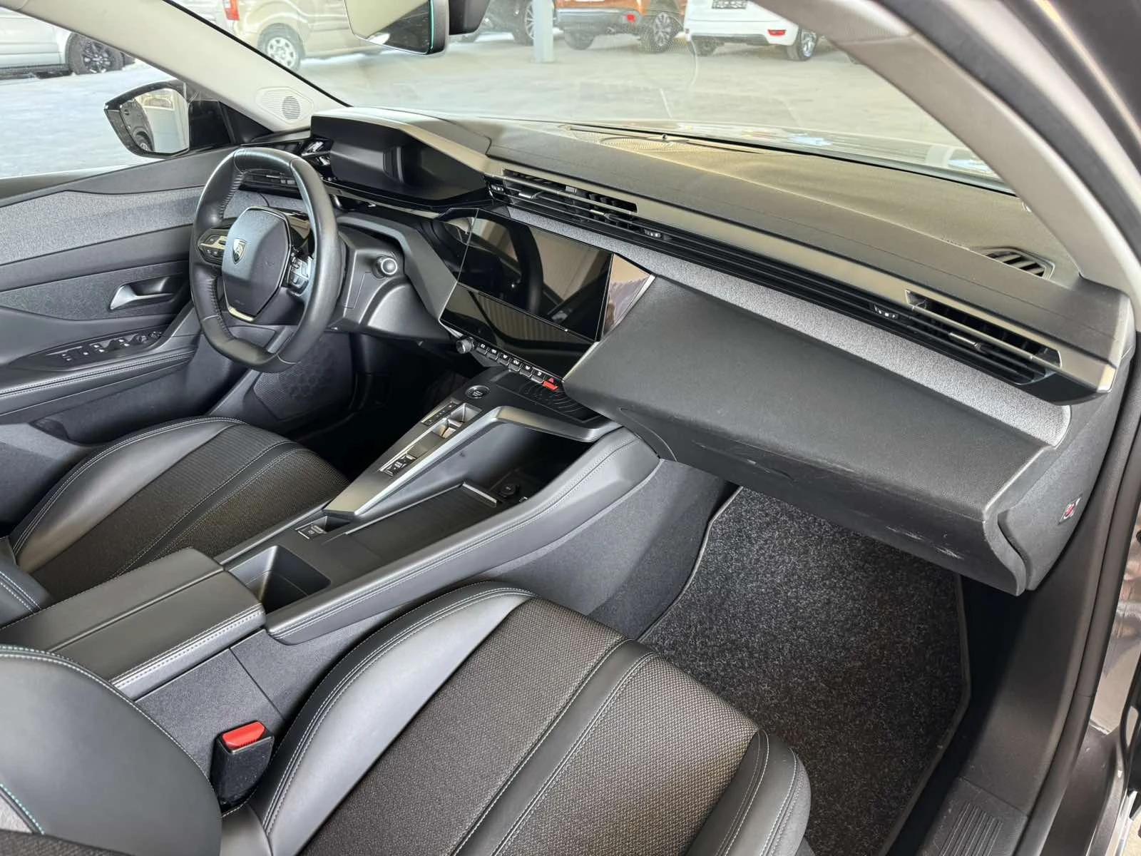 Peugeot 308 1.5BLUEHDI* 130ps* ALLURE* DISTRONIC* ����* ����*  | Mobile.bg � ����������� 10
