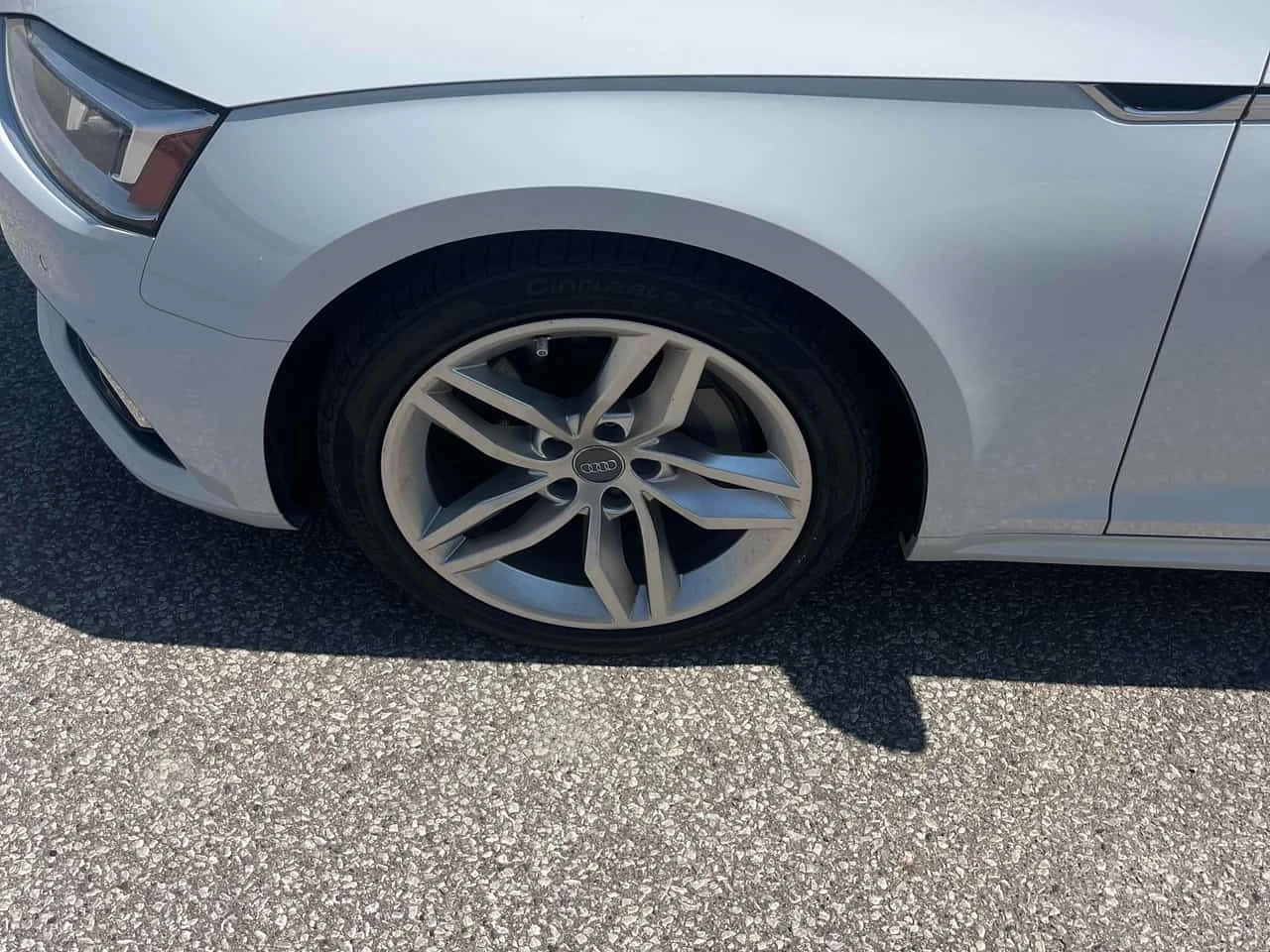 Audi A5 * Technik * DISTRONIC* HUD* CARFAX* , снимка 7 - Автомобили и джипове - 55589763
