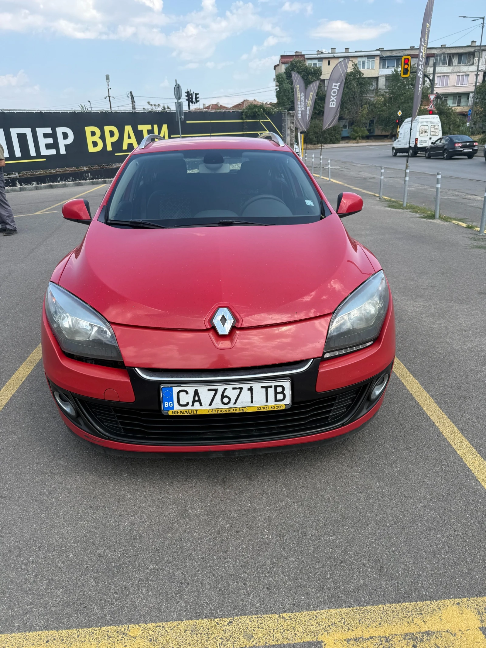 Renault Megane 1, 5 EURO 5, снимка 3 - Автомобили и джипове - 55801072