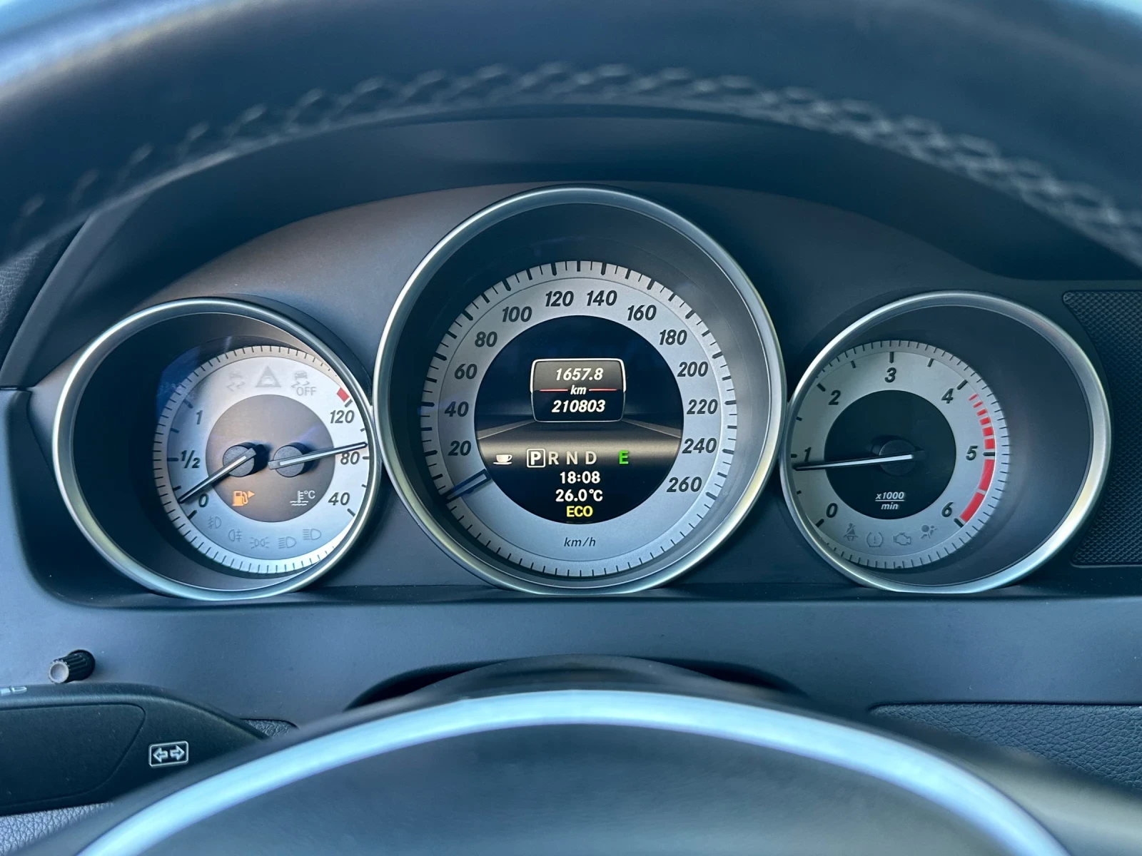 Mercedes-Benz C 220 AVANGARDE/7g-Tronik, снимка 14 - Автомобили и джипове - 56133983