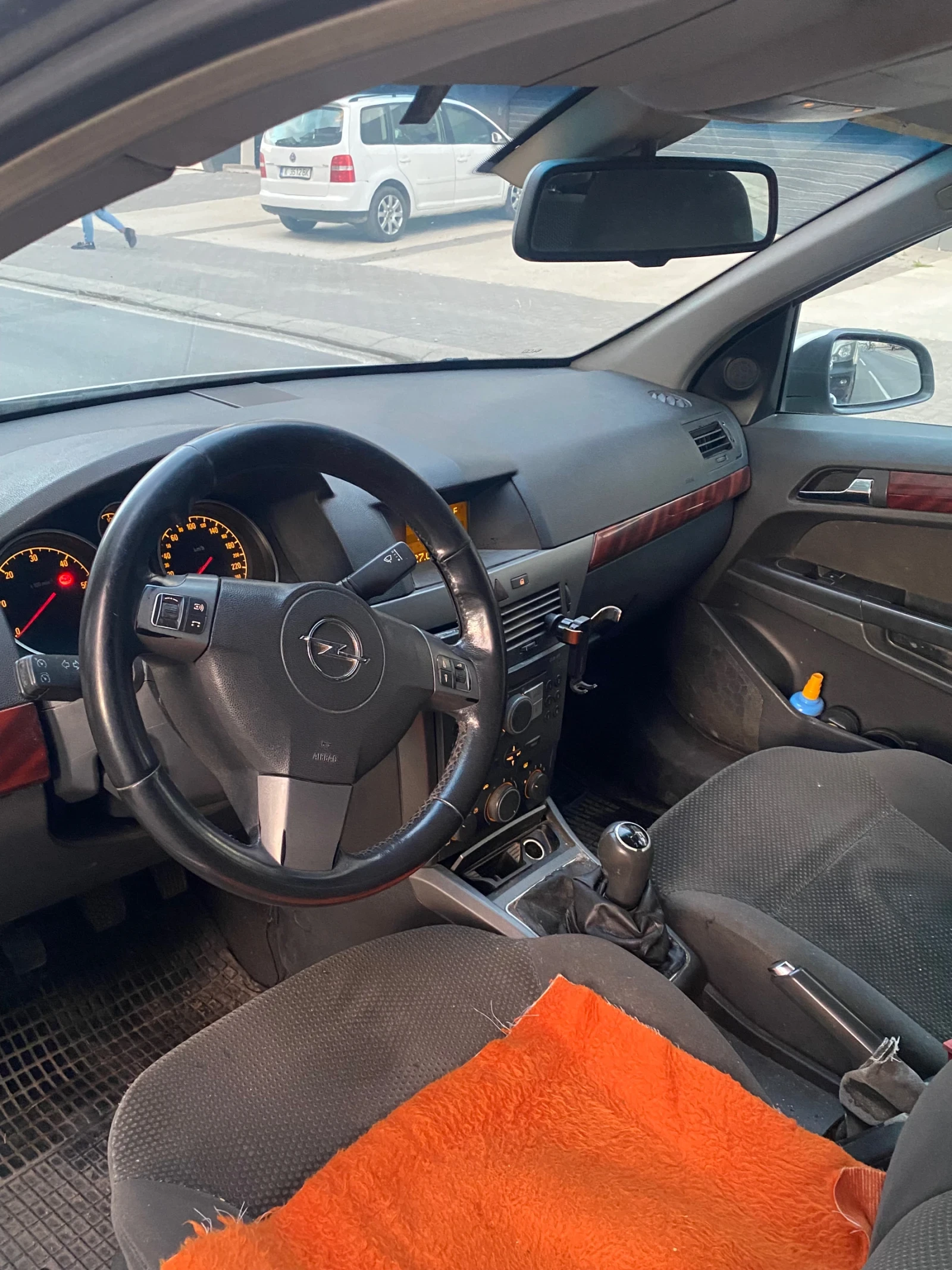 Opel Astra, снимка 4 - Автомобили и джипове - 56568897