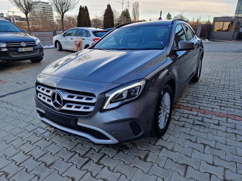 Mercedes-Benz GLA 200 d Premium Plus, снимка 2 - Автомобили и джипове - 46611537