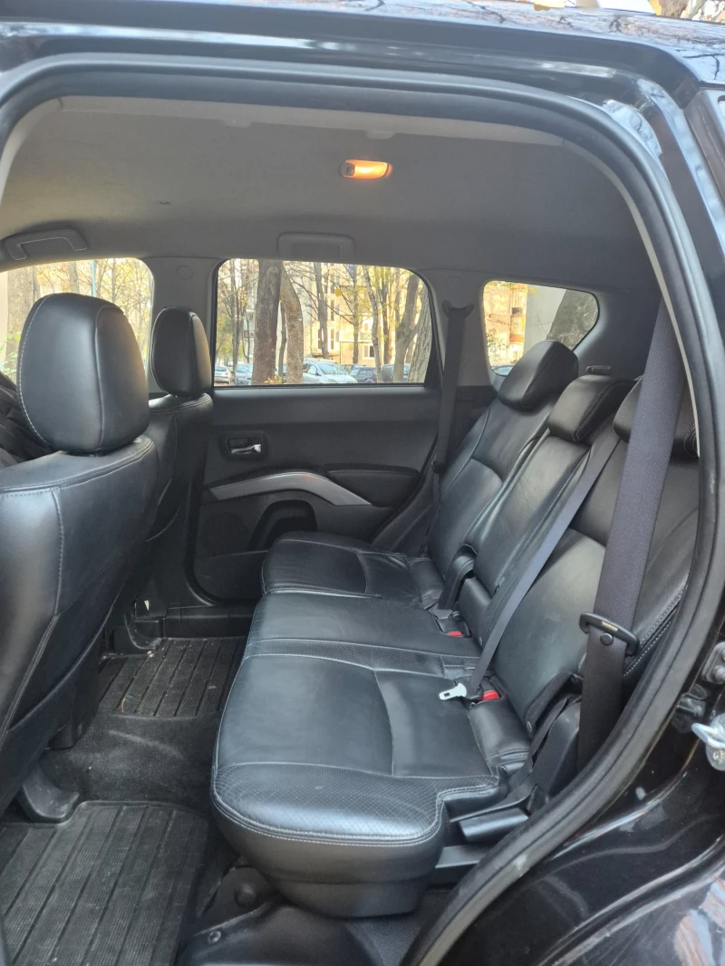 Peugeot 4007, снимка 10 - Автомобили и джипове - 52514088