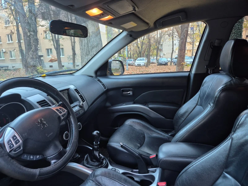 Peugeot 4007, снимка 12 - Автомобили и джипове - 52514088