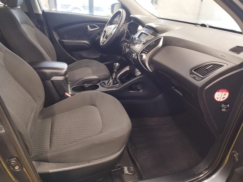 Hyundai IX35 1.7CRDI 108000км, снимка 10 - Автомобили и джипове - 53432462