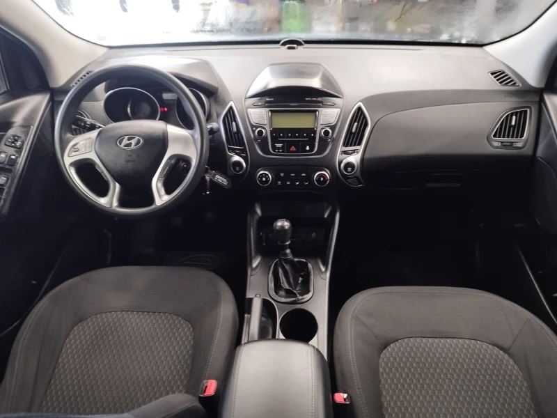 Hyundai IX35 1.7CRDI 108000км, снимка 8 - Автомобили и джипове - 53432462
