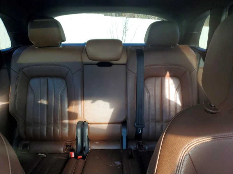 Audi Q5 PRESTIGE* FULL* РЕАЛНИ КМ* ПЕРФЕКТНА, снимка 9 - Автомобили и джипове - 53466975