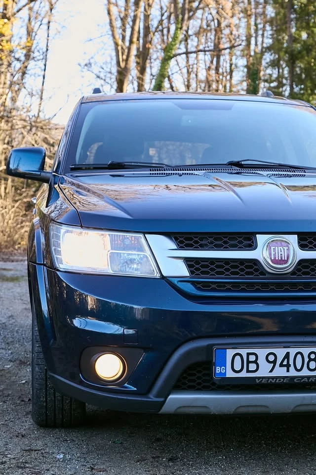 Fiat Freemont, снимка 3 - Автомобили и джипове - 53788584