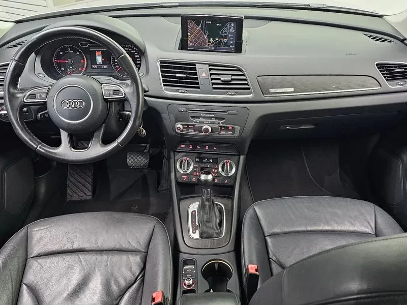 Audi Q3 2.0 TDI Quattro, снимка 7 - Автомобили и джипове - 55128644