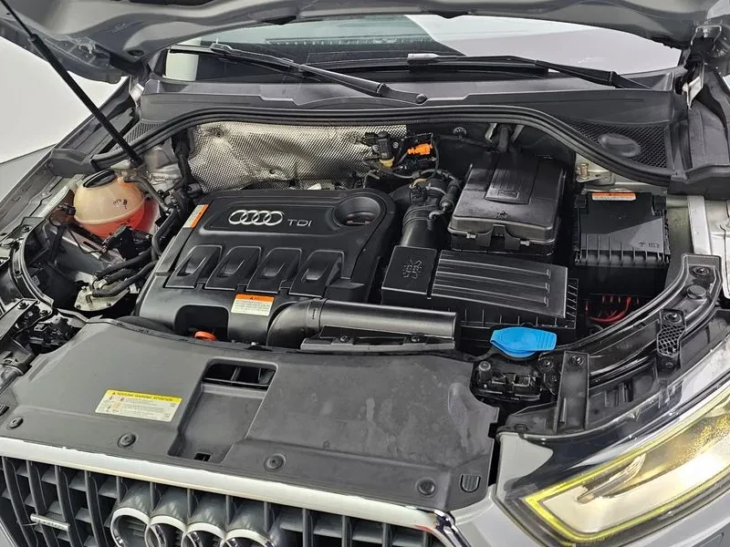 Audi Q3 2.0 TDI Quattro, снимка 6 - Автомобили и джипове - 55128644