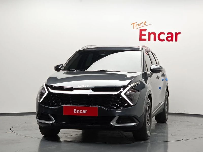 Kia Sportage Prestige 2WD| 230к.с.| ВКЛ.ТЕХНОТЕСТ, снимка 3 - Автомобили и джипове - 55624594