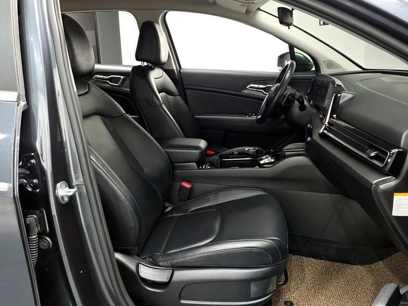 Kia Sportage Prestige 2WD| 230к.с.| ВКЛ.ТЕХНОТЕСТ, снимка 11 - Автомобили и джипове - 55624594