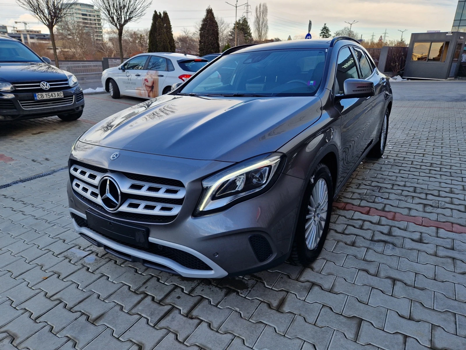 Mercedes-Benz GLA 200 d Premium Plus - изображение 2