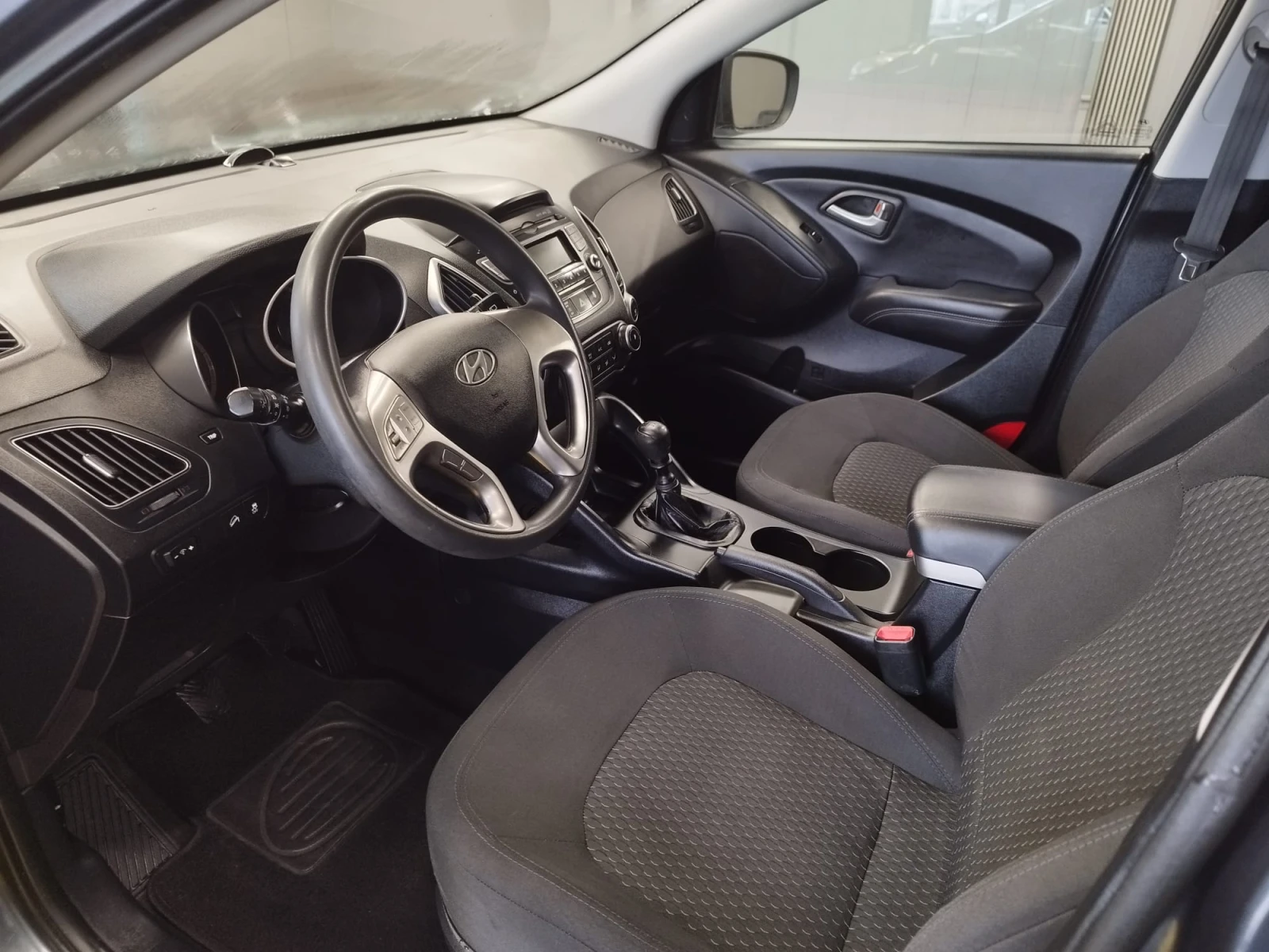 Hyundai IX35 1.7CRDI 108000км - изображение 9