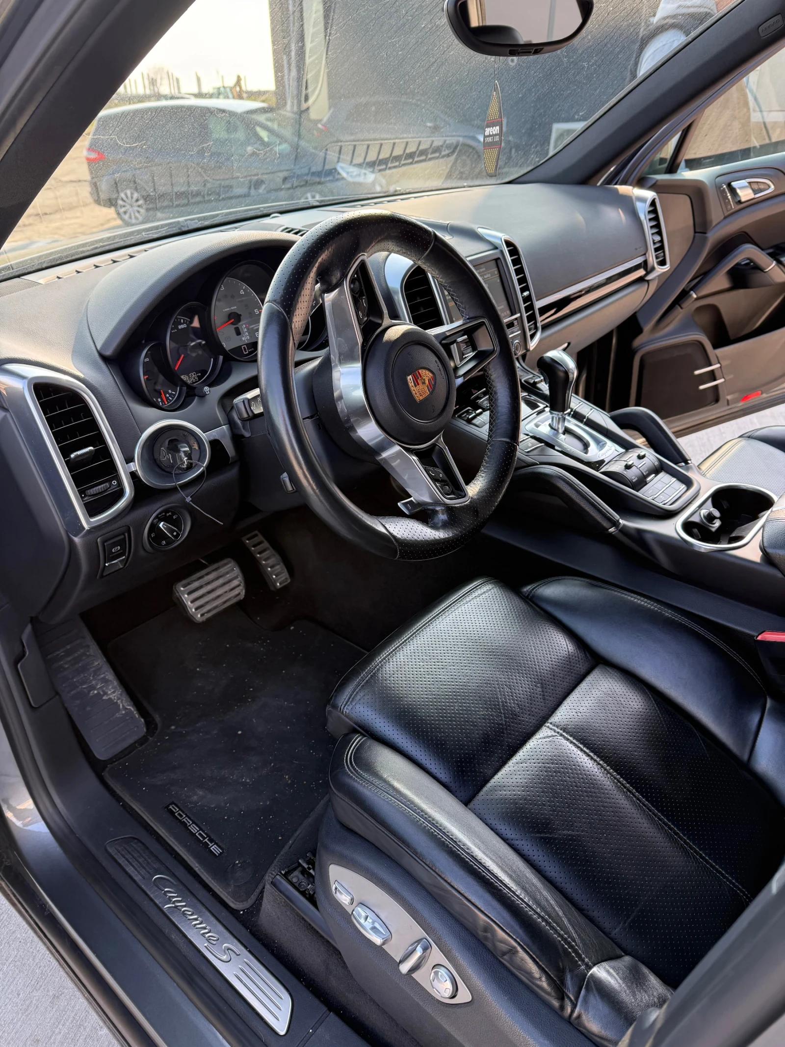 Porsche Cayenne, снимка 10 - Автомобили и джипове - 54150606