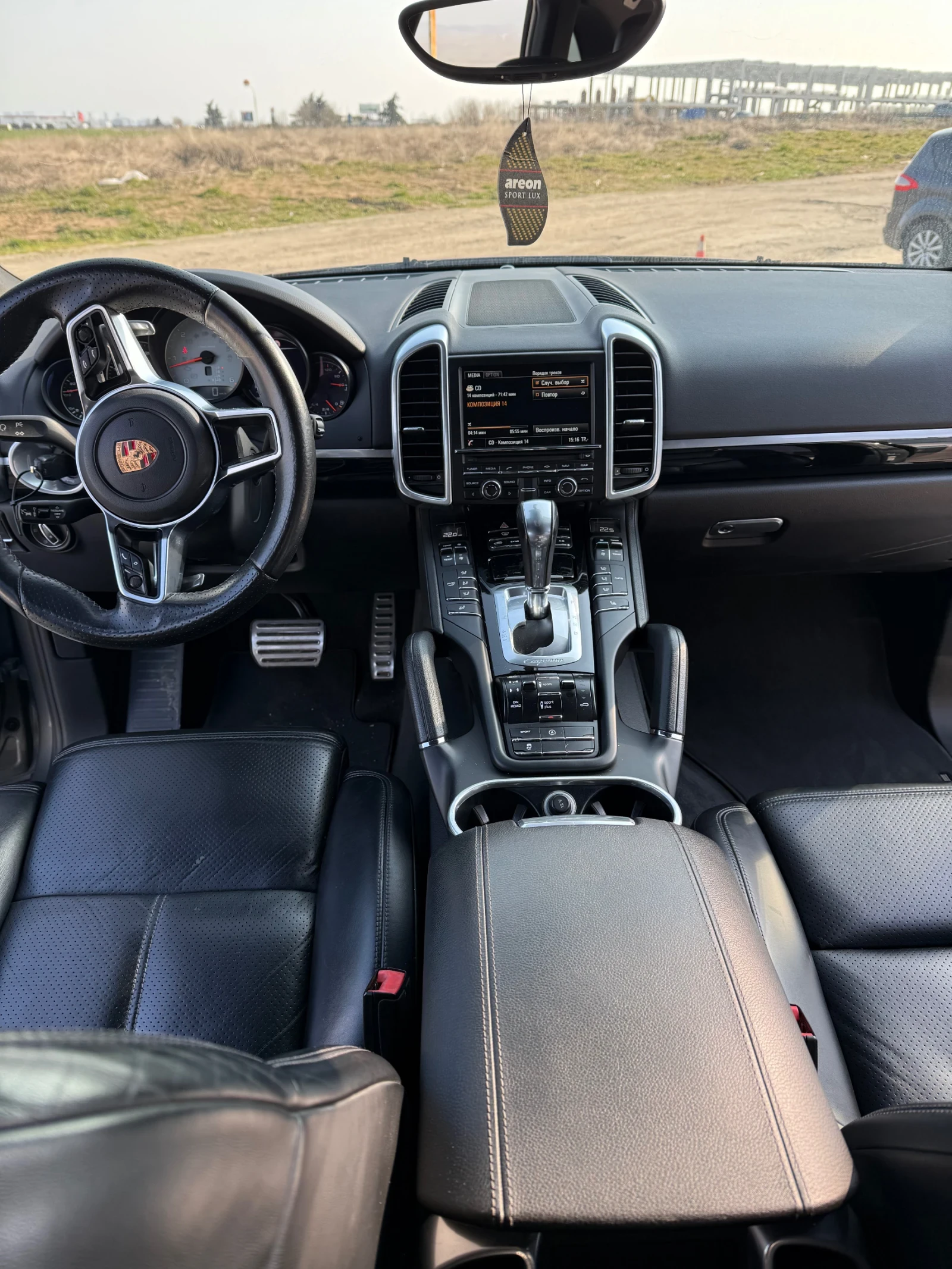 Porsche Cayenne, снимка 11 - Автомобили и джипове - 54150606