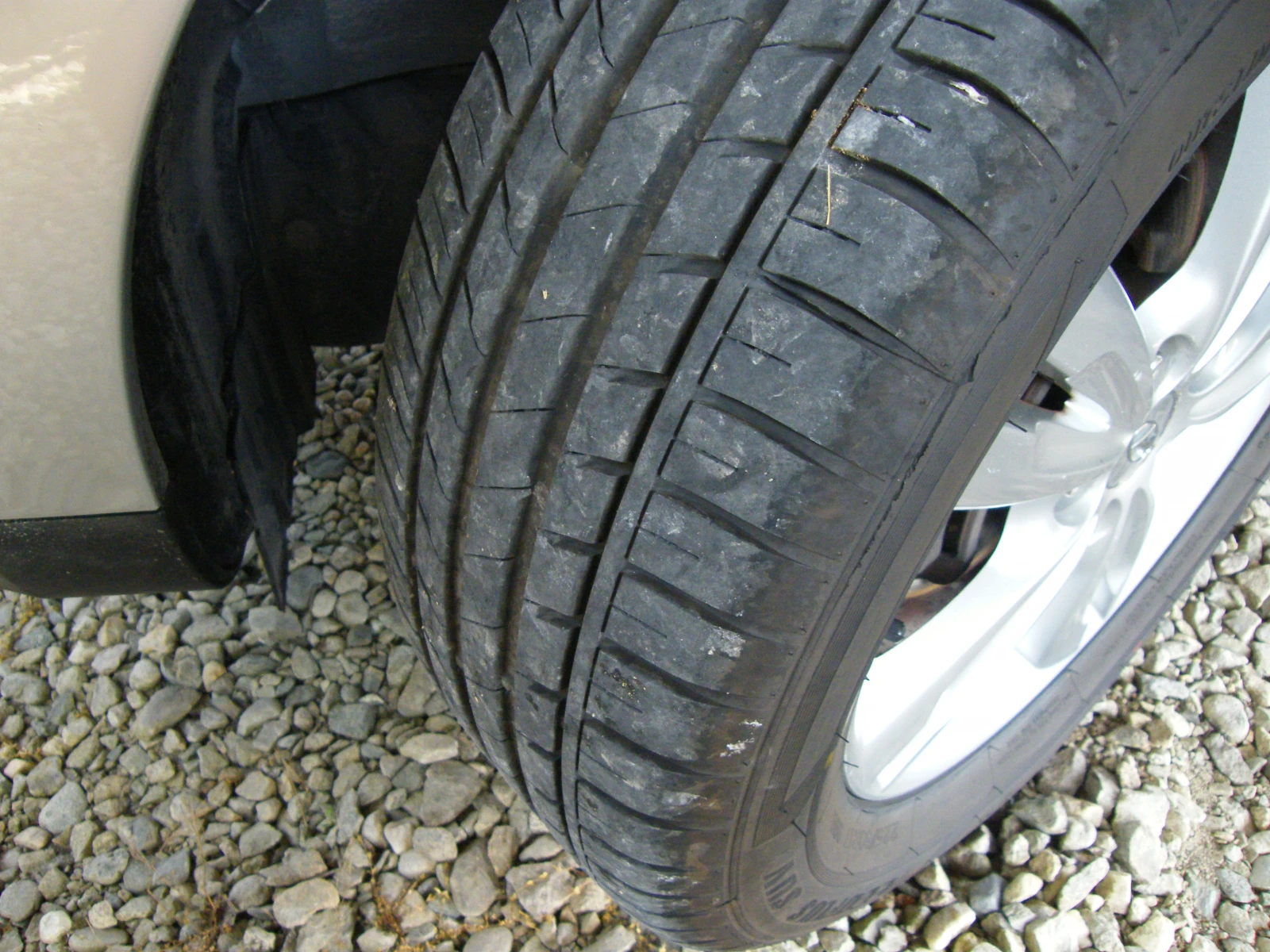 Hyundai IX35 2.0 CRDI 4x4, снимка 17 - Автомобили и джипове - 54870557