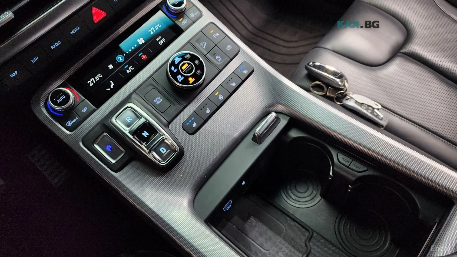 Hyundai Palisade CALLIGRAPHY* DRIVE-ASSISTS* DUAL-SUNROOF* AWD* , снимка 11 - Автомобили и джипове - 54915098