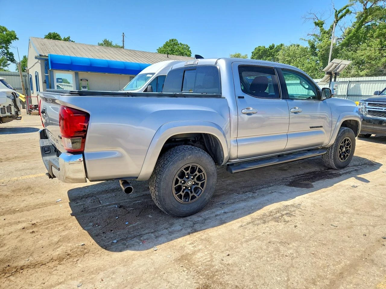 Toyota Tacoma 3.5l Sr5 V6, снимка 3 - Автомобили и джипове - 55092118