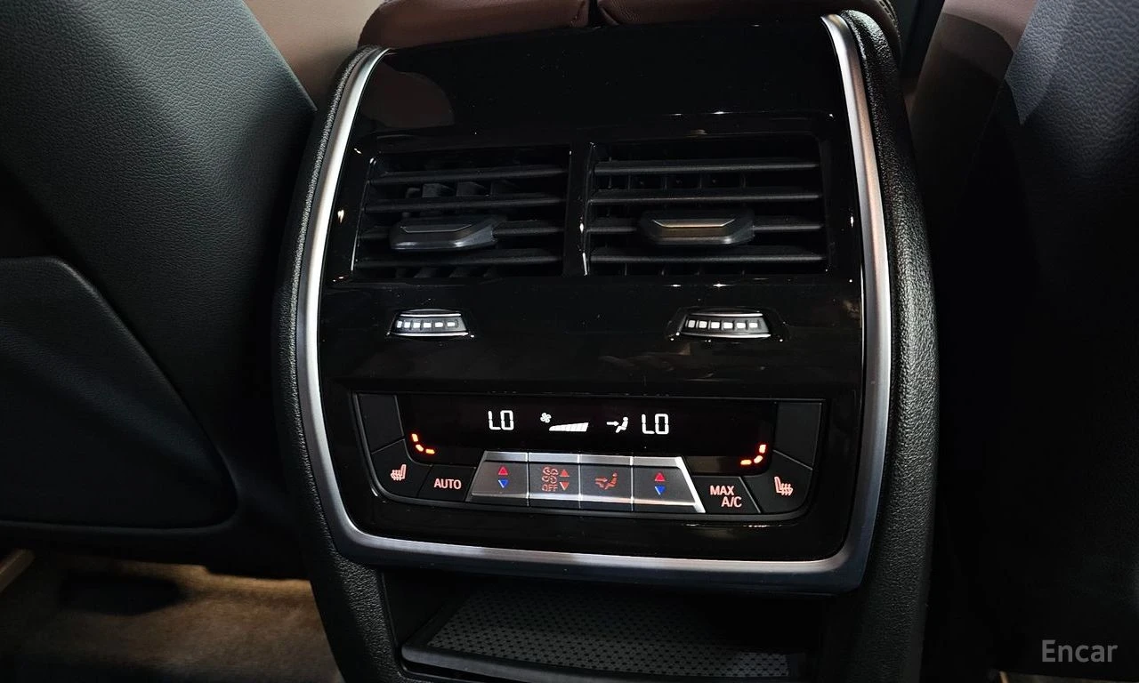 BMW X6 40i* M SPORT* ������* �����* ��������* ������ ���� | Mobile.bg � ����������� 17