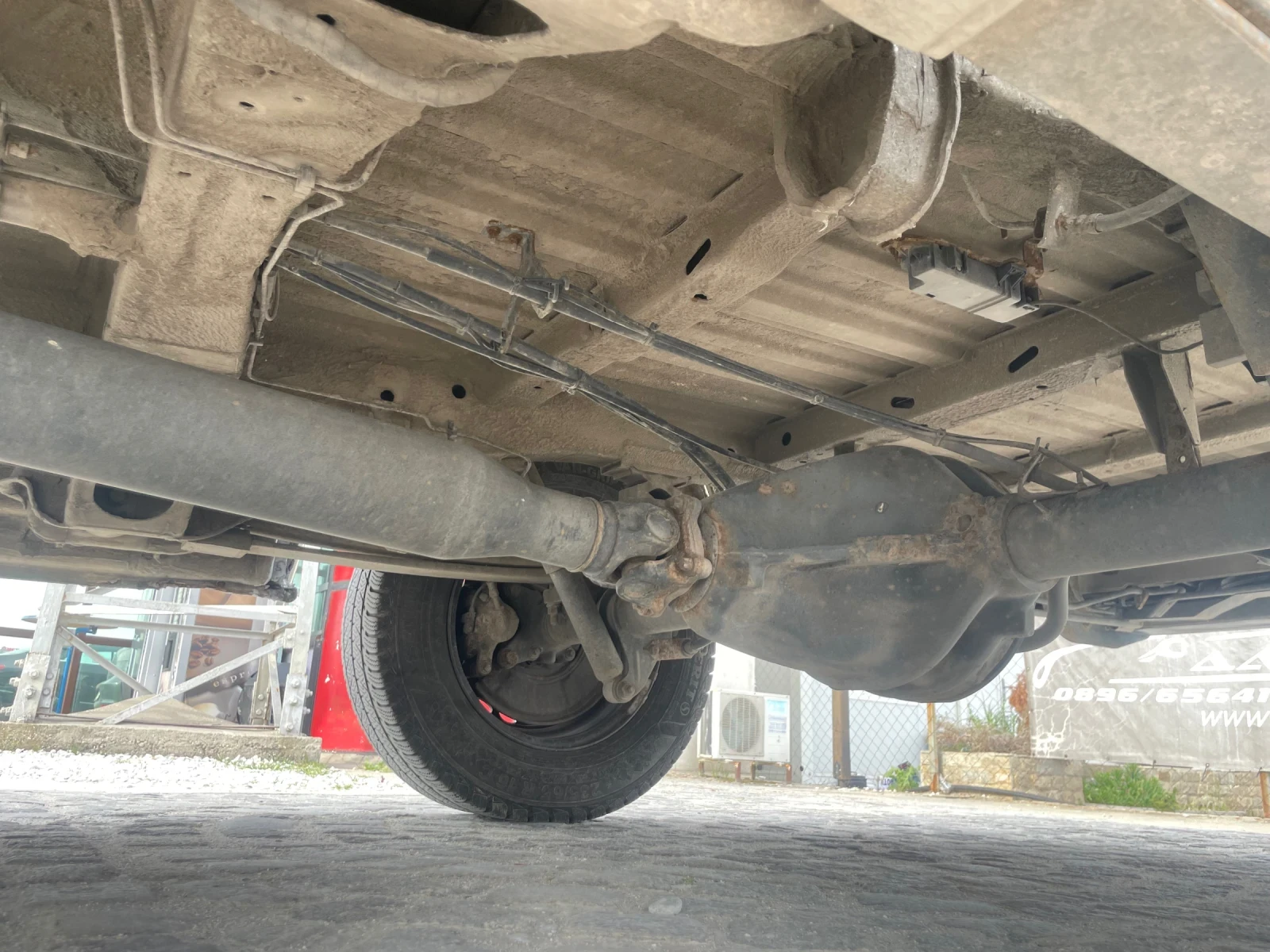 VW Crafter, снимка 10 - Бусове и автобуси - 54675244