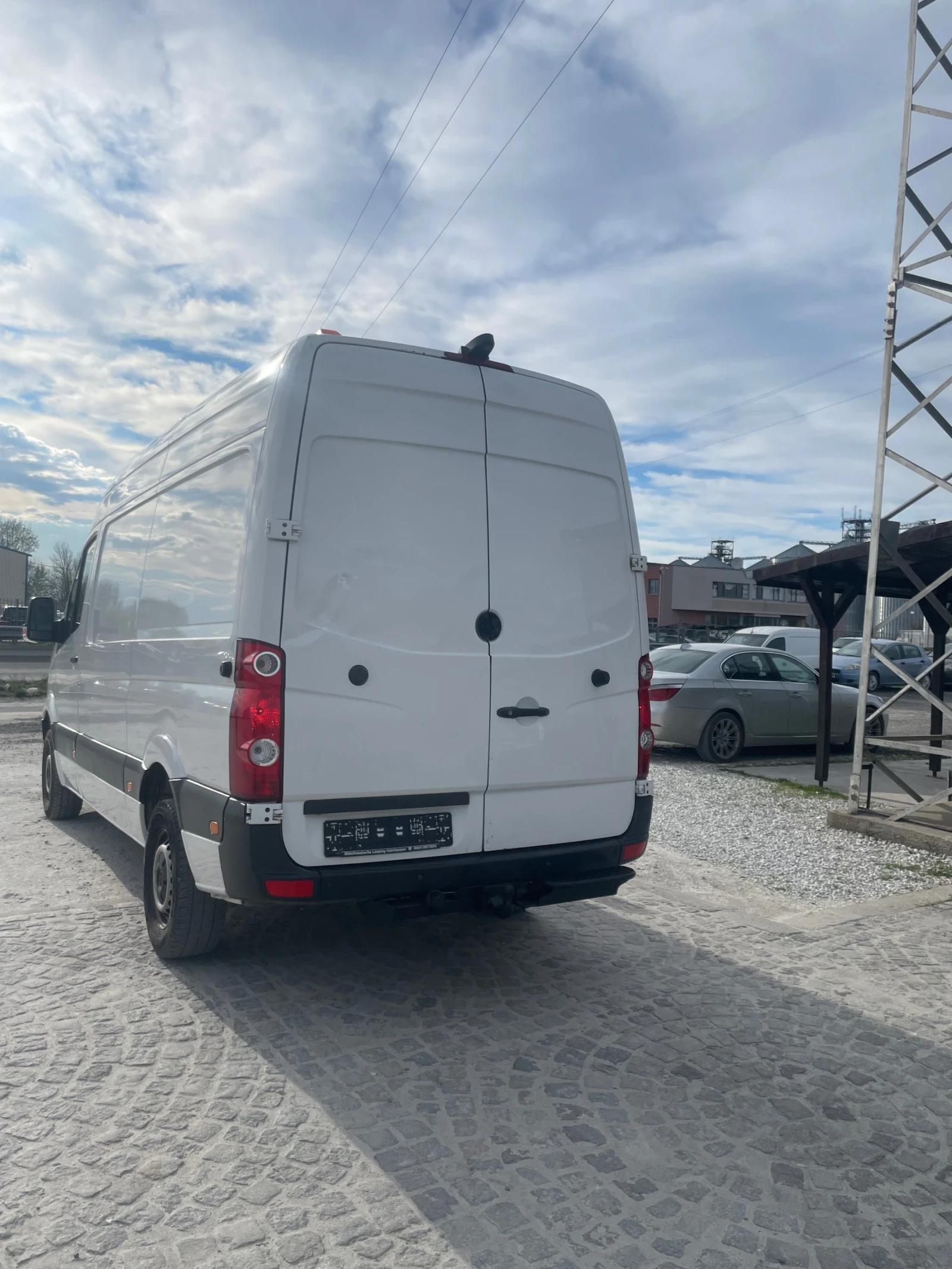 VW Crafter, снимка 9 - Бусове и автобуси - 54675244