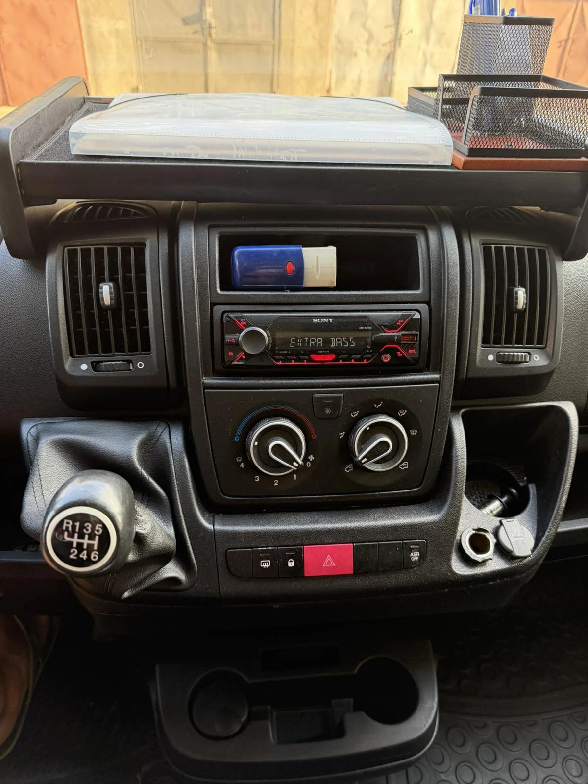 Peugeot Boxer 2.2 HDI, снимка 15 - Бусове и автобуси - 55266455