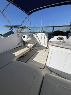 Обява за продажба на Моторна яхта Rinker 230 ~55 000 лв. - изображение 5 | Auto.bg Обява за продажба на Моторна яхта Rinker 230 ~55 000 лв. - изображение 5