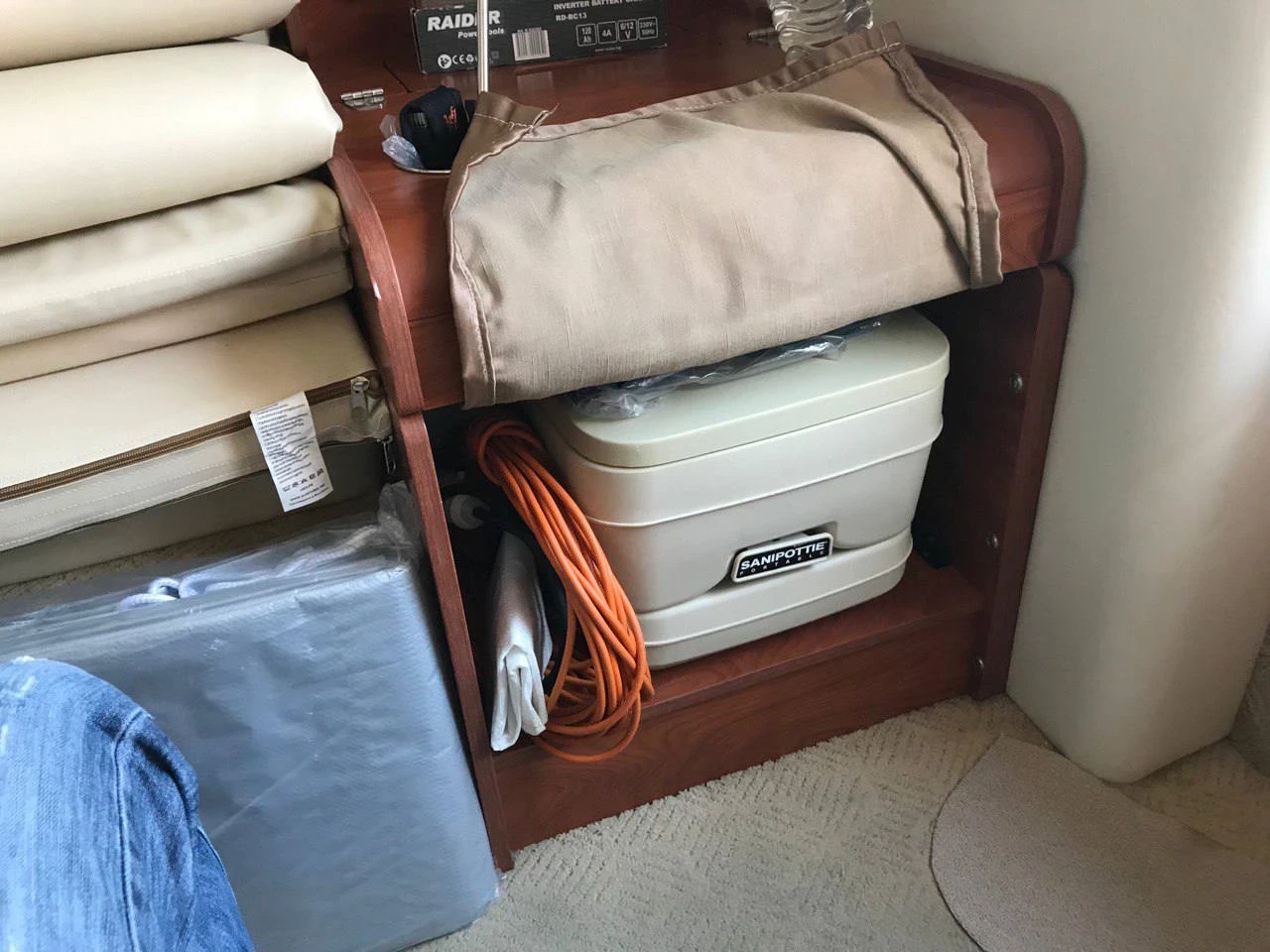   Rinker 230 | Mobile.bg   13