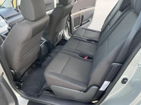 Toyota Corolla verso 2.2 D4D 136к 6 СКОРОСТИ КЛИМАТРОНИК АВТОПИЛОТ, снимка 9
