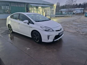 Toyota Prius Хибрид, снимка 2