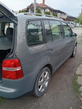 VW Touran 2.0, снимка 3